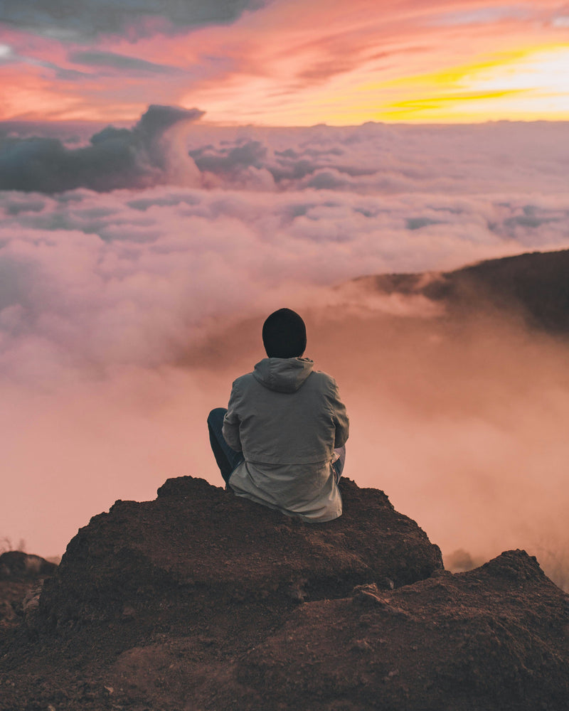 ¿Sin dormir, bajo estrés o en época de exámenes? Tu cerebro necesita un "shaker" de Creatina 🧠⚡️